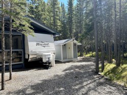 32380 Range Road 55 Rural Mountain View County, AB T0M 1X0