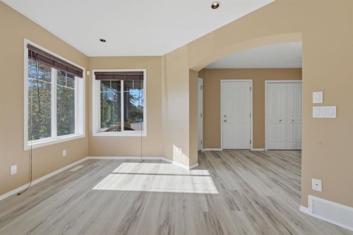 4 Everglen Grove Sw, Calgary, AB 