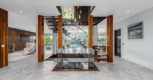 1911 52 Street Nw, Calgary, AB 