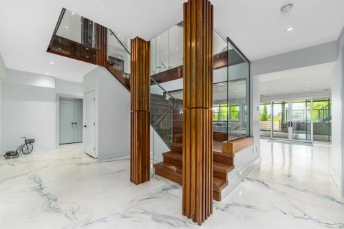 1911 52 Street Nw, Calgary, AB 
