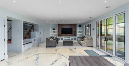 1911 52 Street Nw, Calgary, AB 
