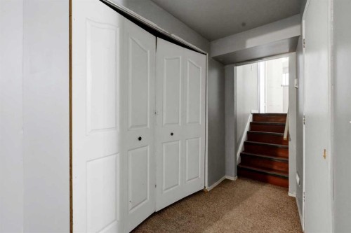 255 Falton Drive Ne, Calgary, AB 