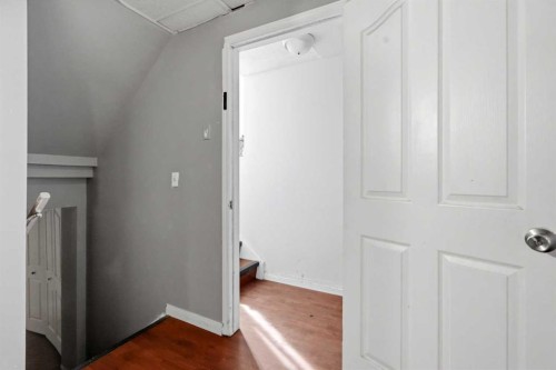 255 Falton Drive Ne, Calgary, AB 