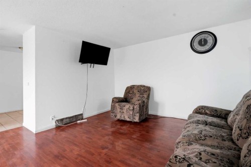 255 Falton Drive Ne, Calgary, AB 