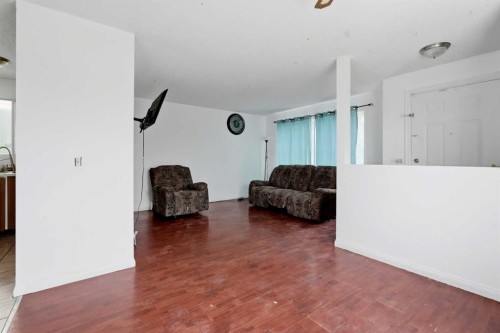 255 Falton Drive Ne, Calgary, AB 