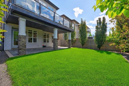 60 Tremblant Terrace Sw, Calgary, AB 