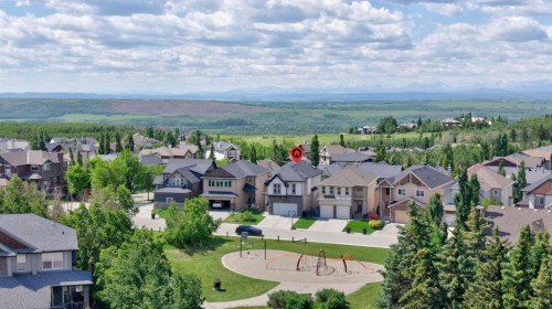 60 Tremblant Terrace Sw, Calgary, AB 