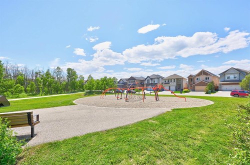 60 Tremblant Terrace Sw, Calgary, AB 