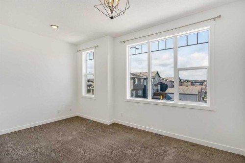 135 Legacy Glen Parade Se, Calgary, AB 