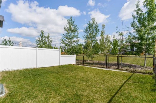 135 Legacy Glen Parade Se, Calgary, AB 