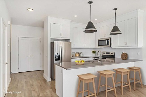 135 Legacy Glen Parade Se, Calgary, AB 