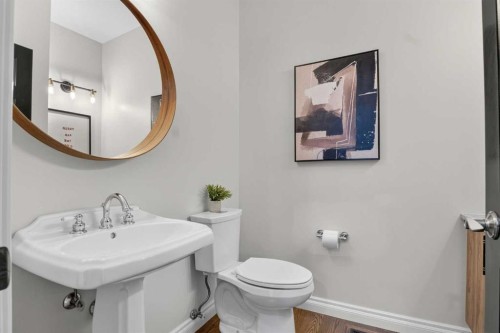 29 Meadow Pointe Drive, Heritage Pointe, AB 