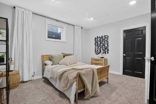 29 Meadow Pointe Drive, Heritage Pointe, AB 