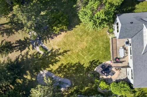 29 Meadow Pointe Drive, Heritage Pointe, AB 