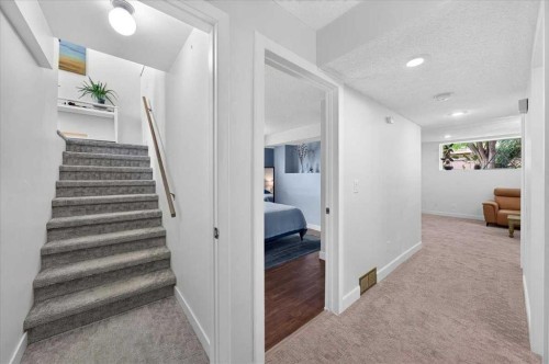 656 Ranchridge Court Nw, Calgary, AB 