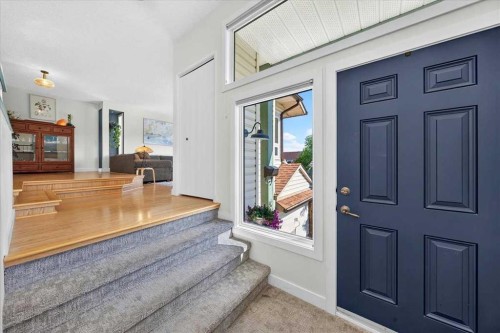 656 Ranchridge Court Nw, Calgary, AB 