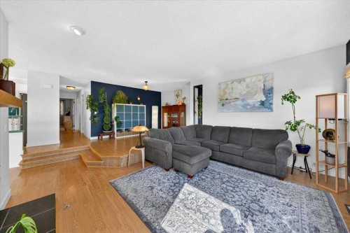 656 Ranchridge Court Nw, Calgary, AB 