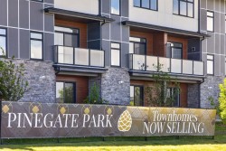 703-30 Creekside Villas SW Calgary, AB T1T 1Z1