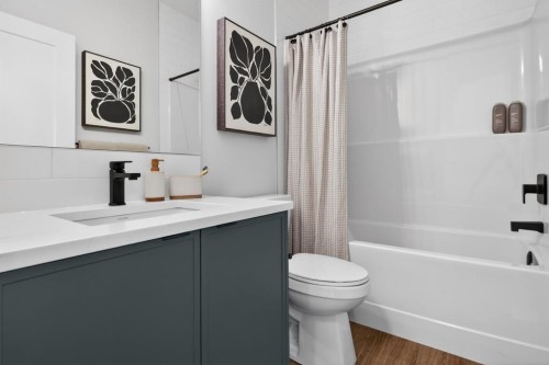 703-30 Creekside Villas Sw, Calgary, AB 