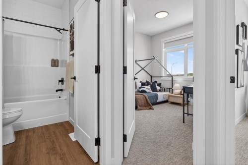 703-30 Creekside Villas Sw, Calgary, AB 