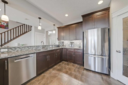 64 Heritage Green, Cochrane, AB 