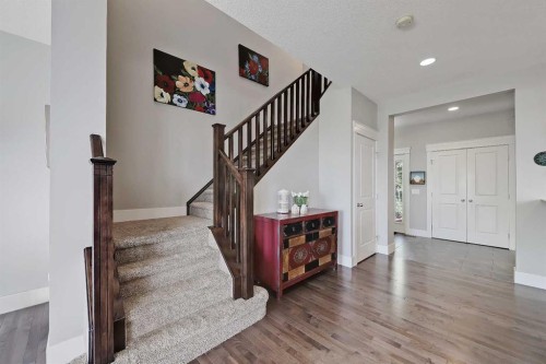 64 Heritage Green, Cochrane, AB 