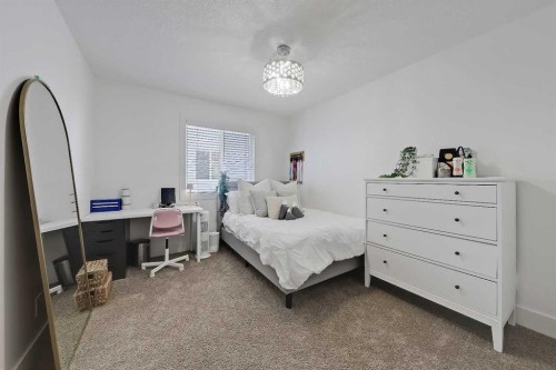 64 Heritage Green, Cochrane, AB 