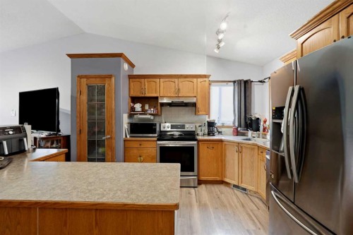 6204 58 Street, Olds, AB 