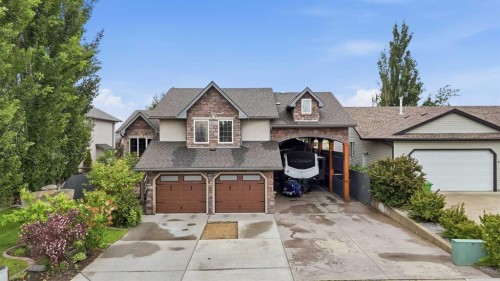 6204 58 Street, Olds, AB 