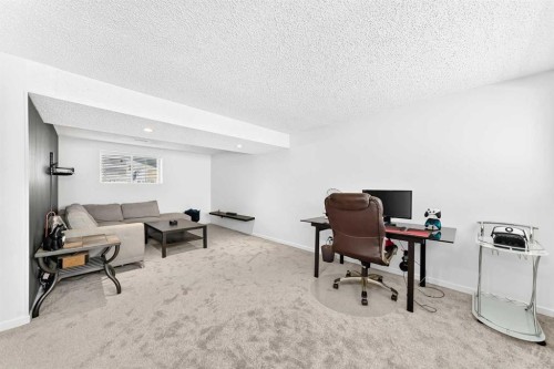12 Aspen Crescent Se, Airdrie, AB 