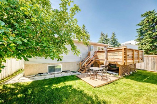 12 Aspen Crescent Se, Airdrie, AB 