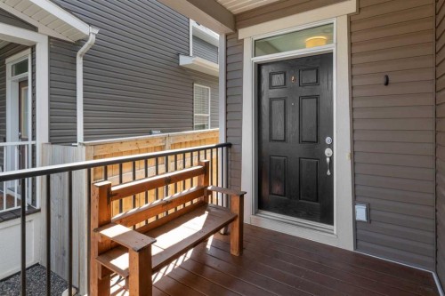 16 Fireside Place, Cochrane, AB 