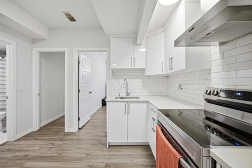 908 West Lakeview Drive, Chestermere, AB 