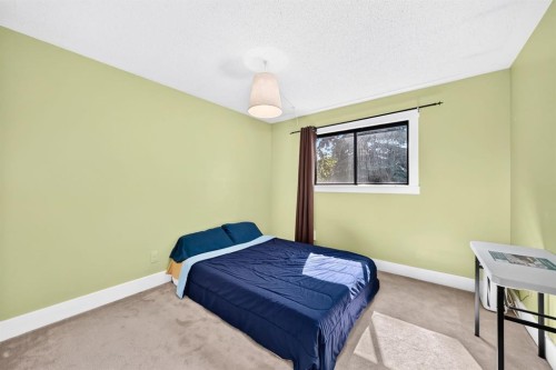 55 Doverglen Crescent Se, Calgary, AB 