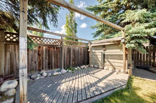 55 Doverglen Crescent Se, Calgary, AB 
