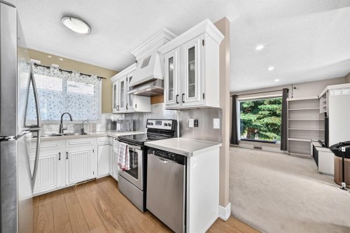 55 Doverglen Crescent Se, Calgary, AB 
