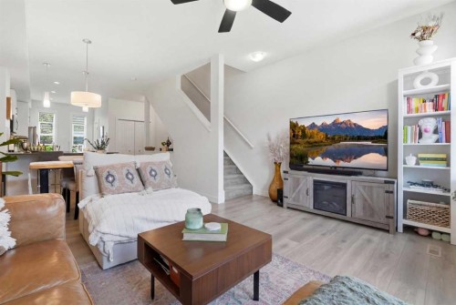 29 Legacy Path Se, Calgary, AB 