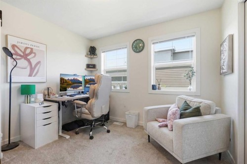29 Legacy Path Se, Calgary, AB 