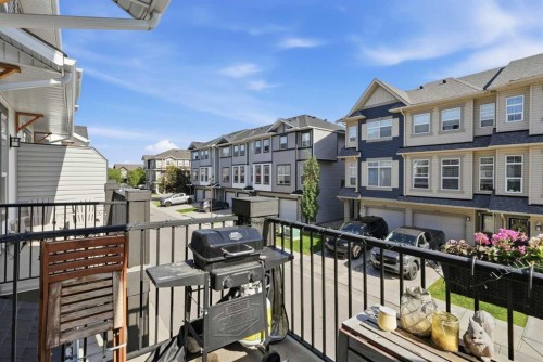 29 Legacy Path Se, Calgary, AB 