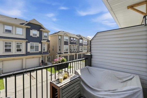 29 Legacy Path Se, Calgary, AB 