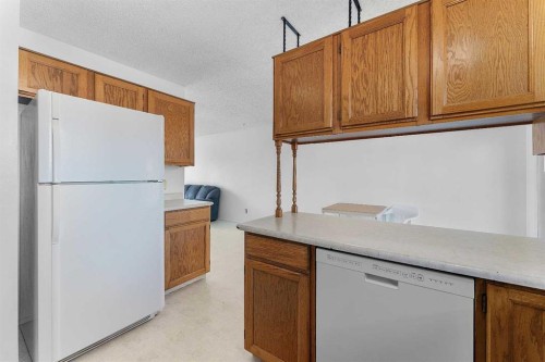 905 6 Street Se, High River, AB 
