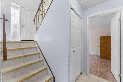 905 6 Street Se, High River, AB 