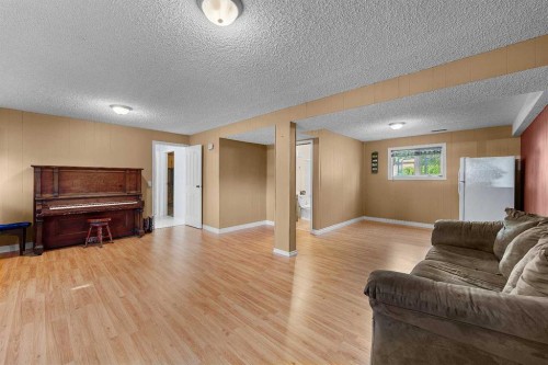 905 6 Street Se, High River, AB 