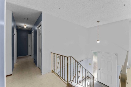 905 6 Street Se, High River, AB 