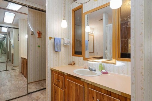 71-99 Arbour Lake Road Nw, Calgary, AB 