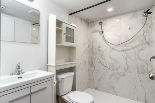 445 40 Street Ne, Calgary, AB 