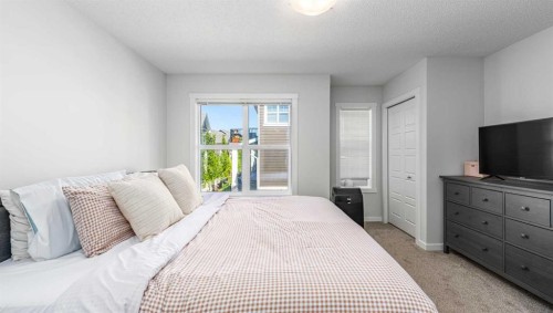 310 Cranbrook Square Se, Calgary, AB 