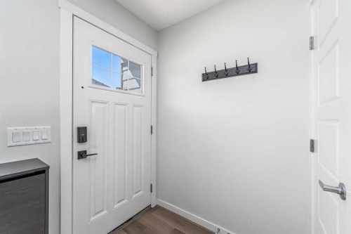 310 Cranbrook Square Se, Calgary, AB 