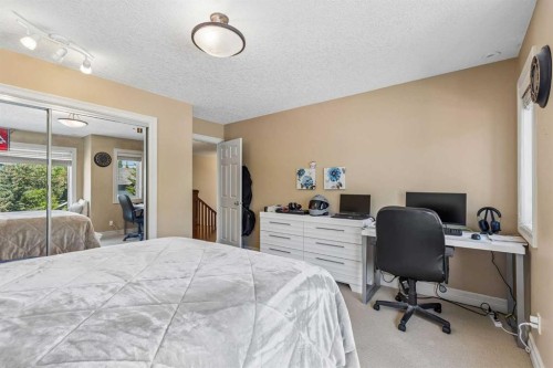 73 Hidden Creek Park Nw, Calgary, AB 