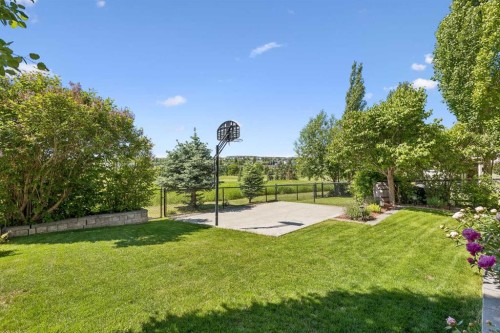 73 Hidden Creek Park Nw, Calgary, AB 